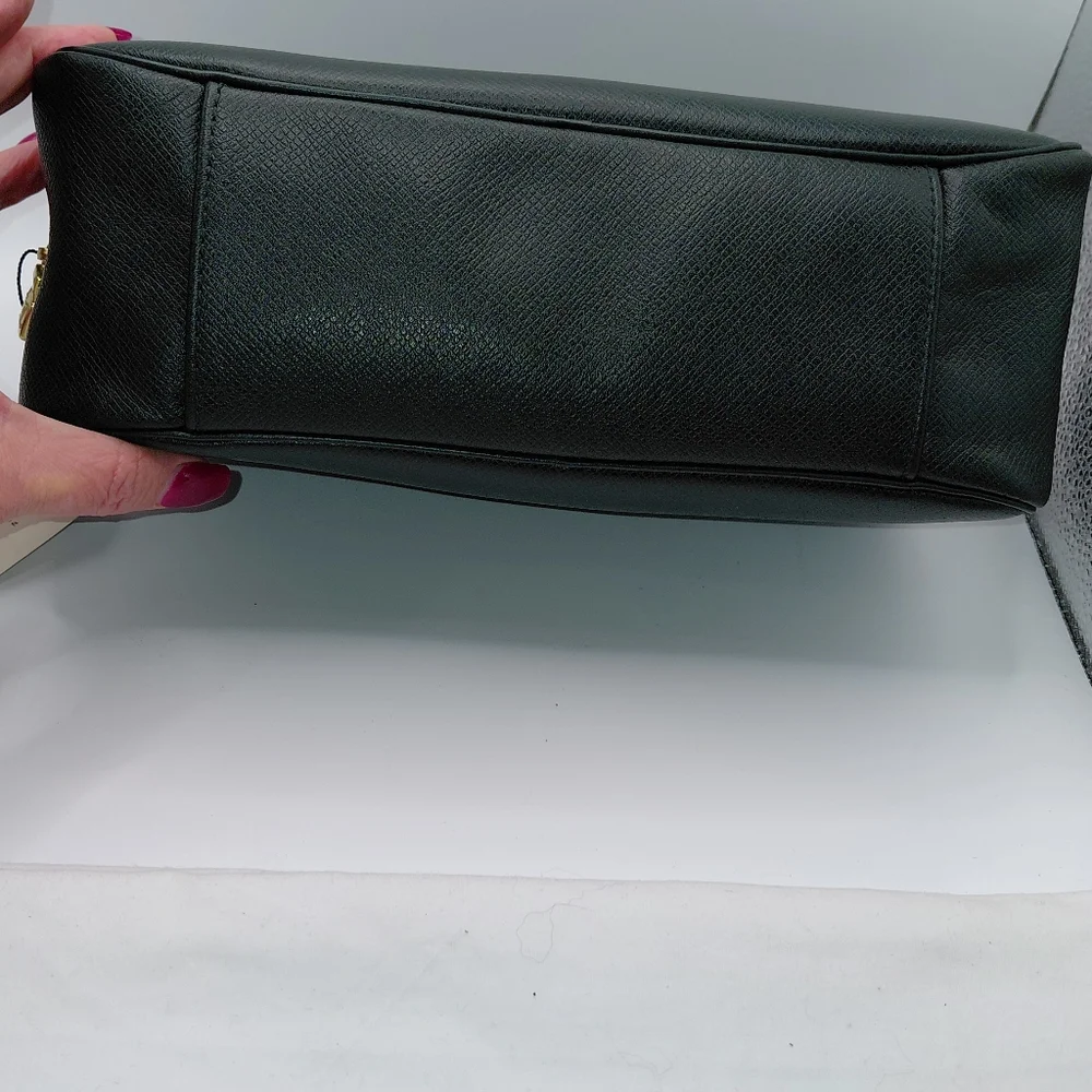 Louis Vuitton Dark Green Taiga Leather GM Trousse Toilette Pouch Bag Clutch Vtg